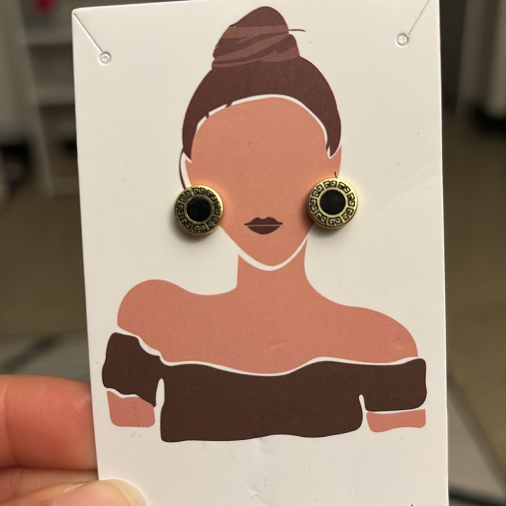 Gold Plated Rhinestone Stud Earrings - Picture 5 of 11
